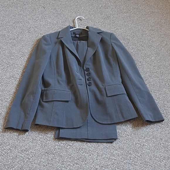 Worthington Tall Blazer and Pant Set